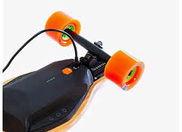 Should I leave my electric skateboard plugged in all the time